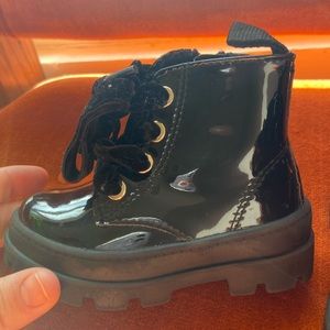 Black H&M toddler boots